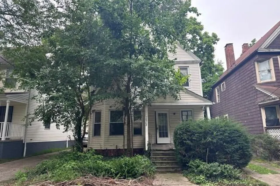 10908 Hampden Avenue Cleveland, OH 44108, Cuyahoga County