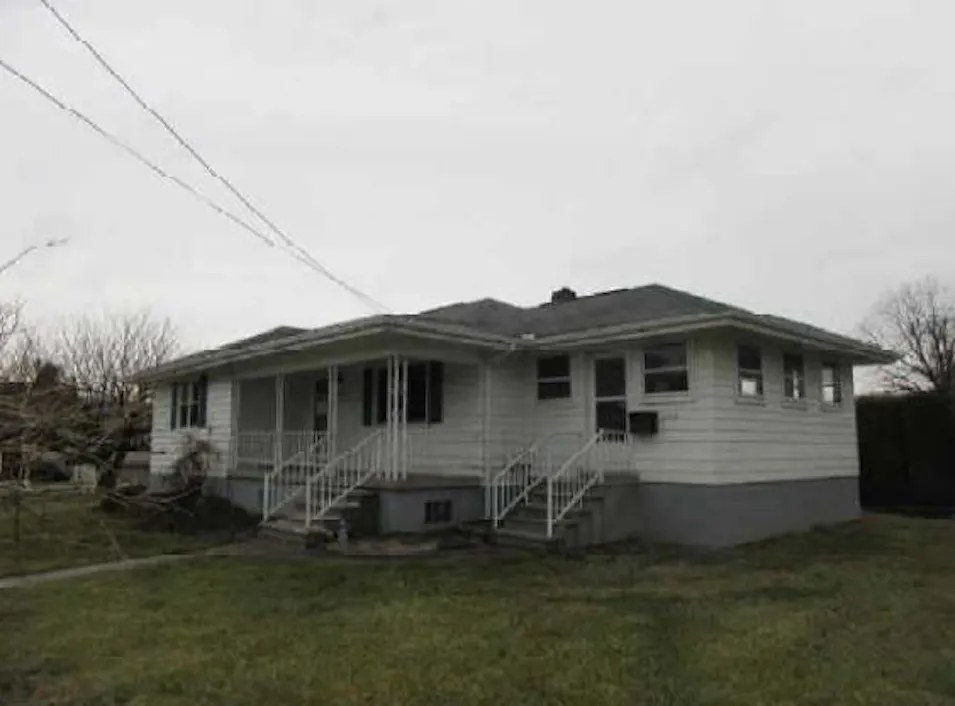2303 Stadium Drive Windber, PA 15963, Somerset County