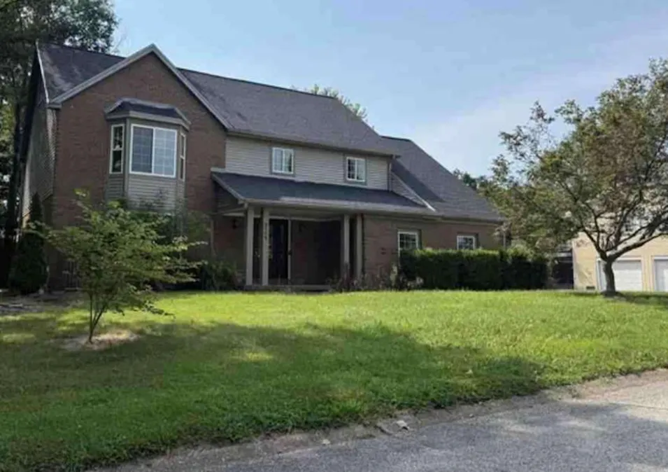 5155w Timberwood Dr Newburgh, IN 47630, Warrick County