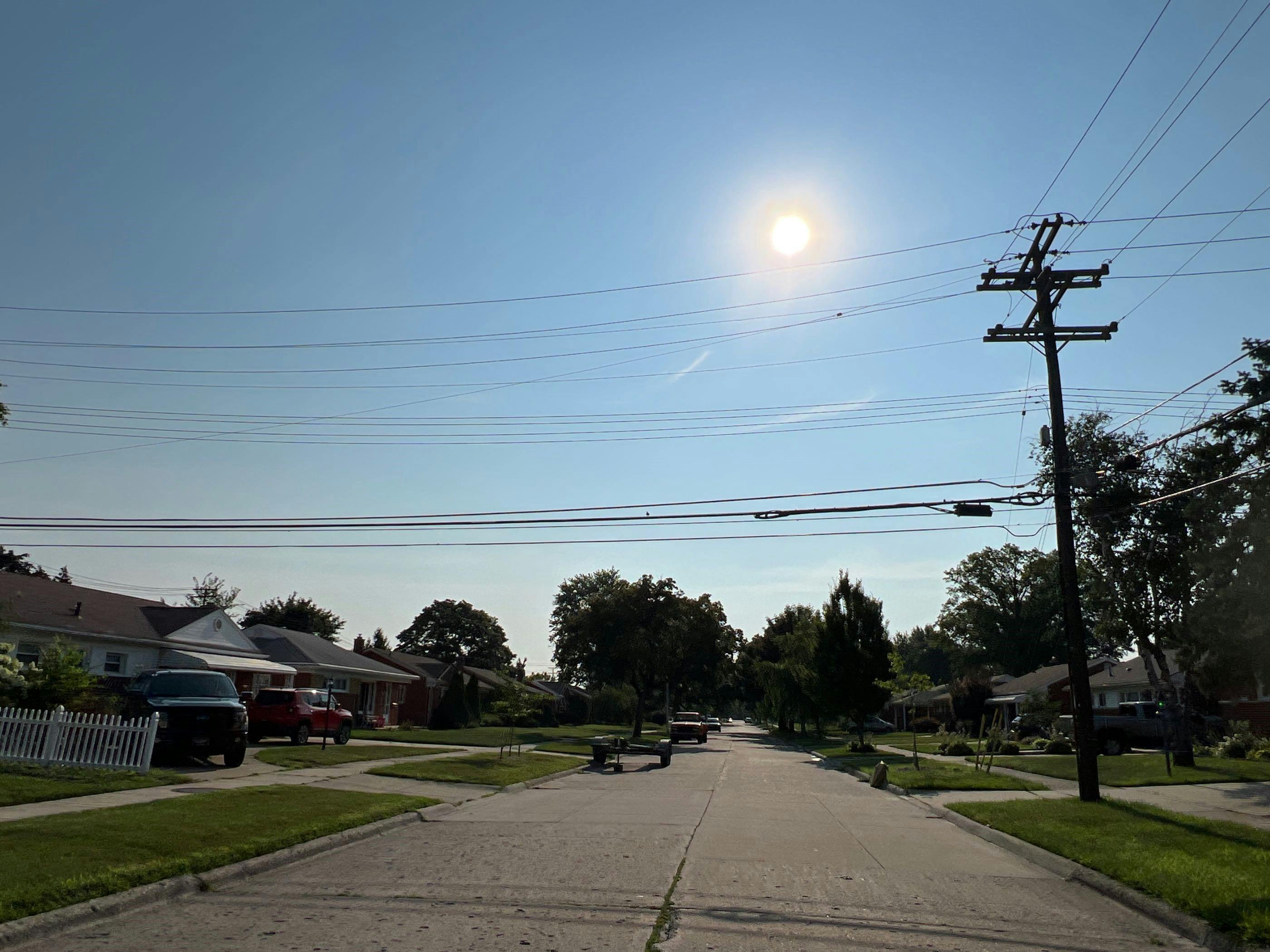 Hathaway St, Livonia, MI 48150
