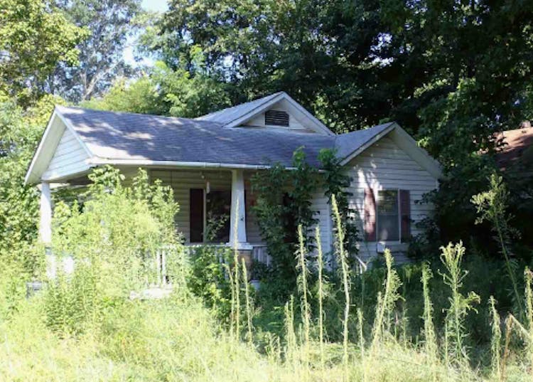 719 N 21st St Van Buren, AR 72956, Crawford County