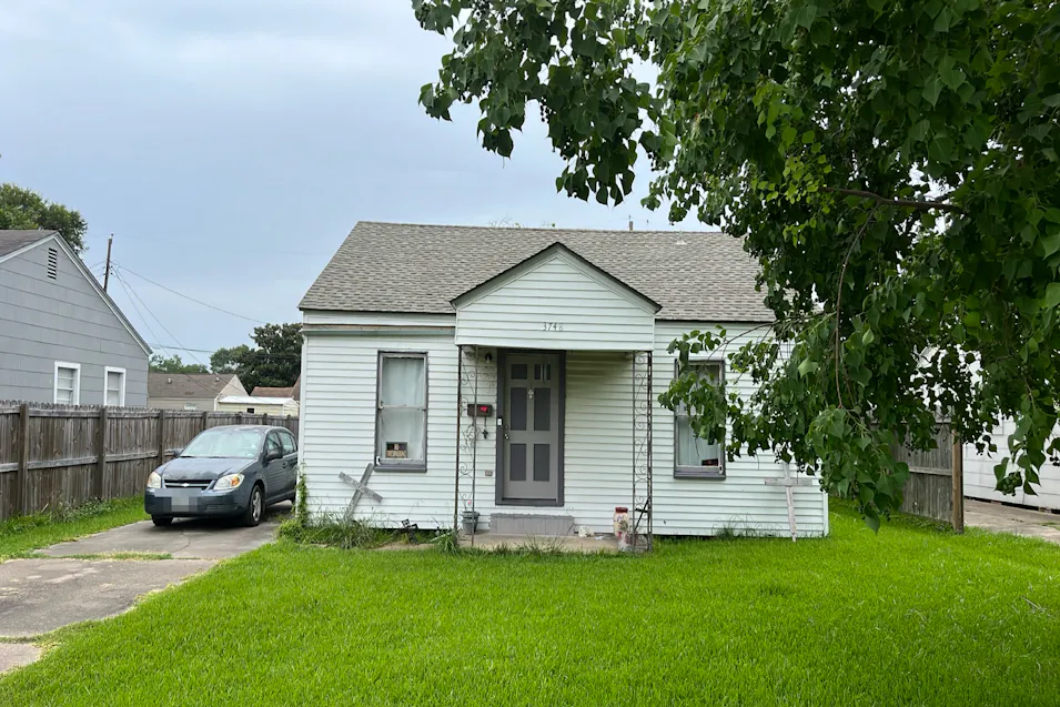 3748 Kinard Groves, TX 77619, Jefferson County