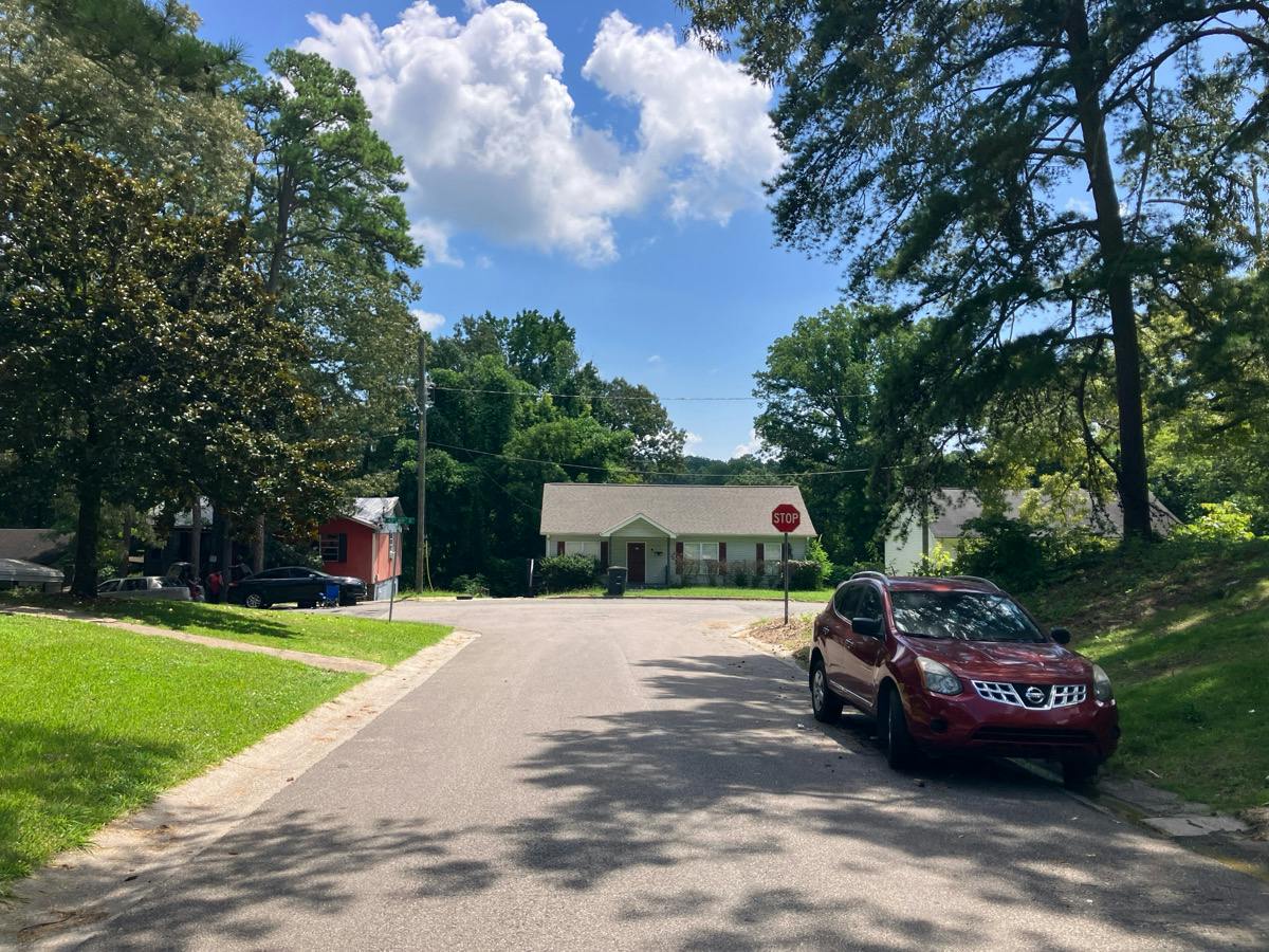 49th Ct, Birmingham, AL 35217