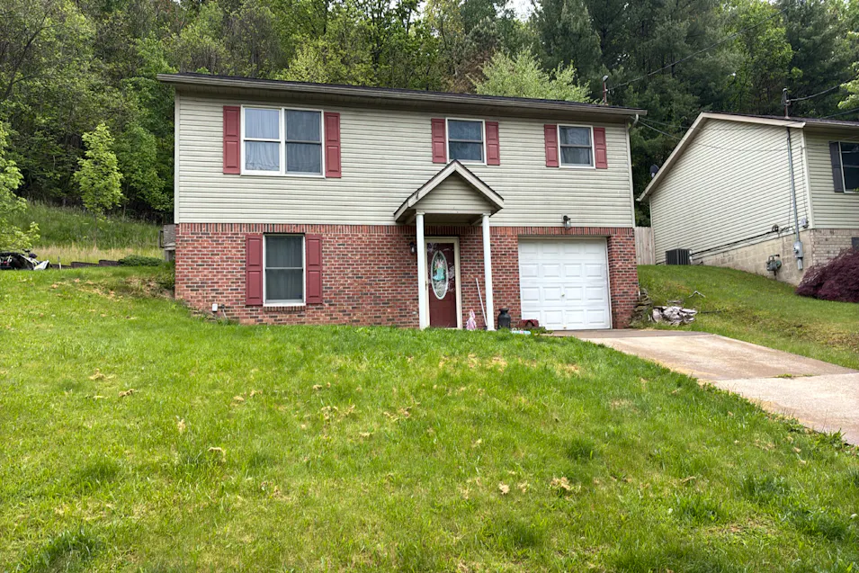 114 Cheryl Place Toronto, OH 43964, Jefferson County