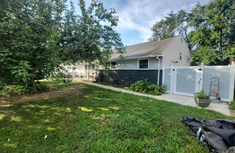 804 Spruce Rd Warminster, PA 18974, Bucks County