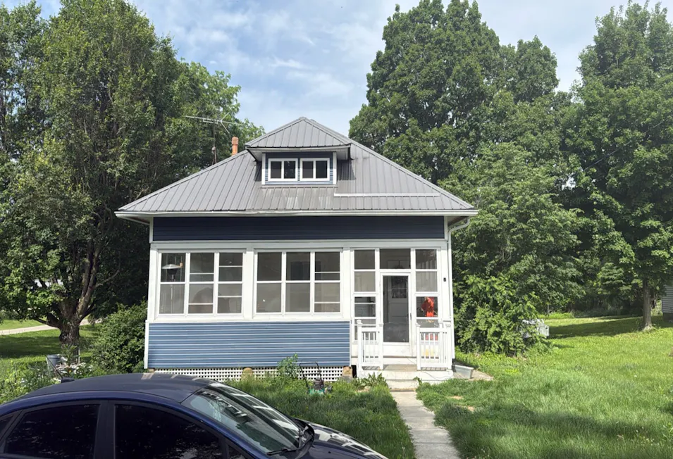 102 N Warren St West Lebanon, IN 47991, Warren County