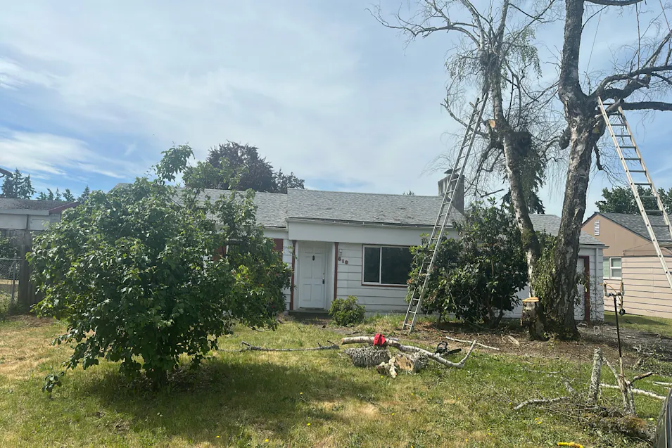 618 111th St S Tacoma, WA 98444, Pierce County