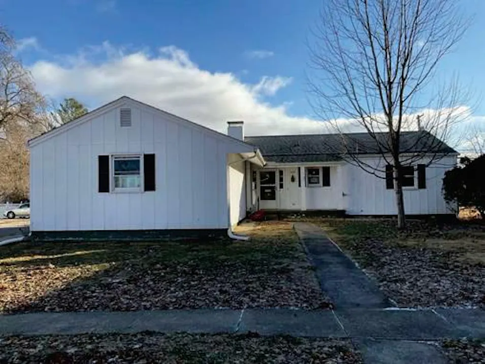 602 Ten Broeck St Paris, IL 619442123, Edgar County