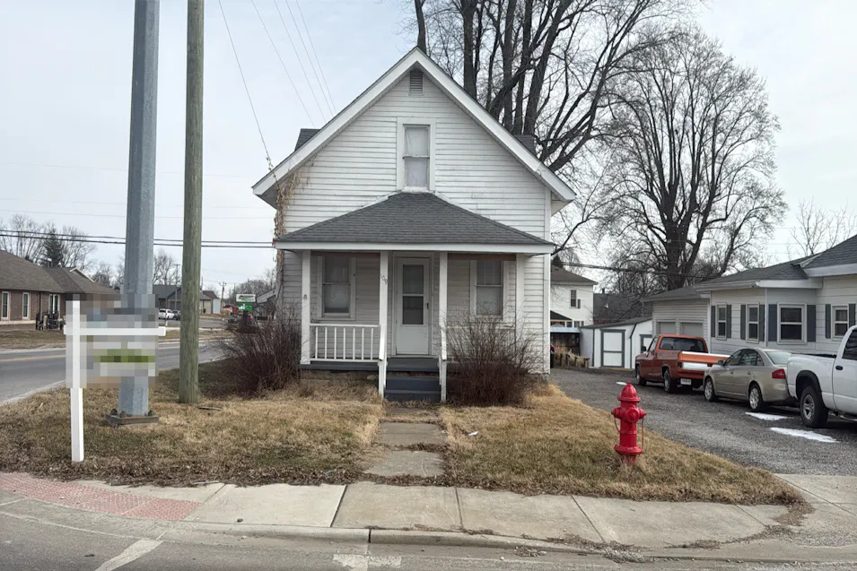 109 N Washington St Bainbridge, IN 46105, Putnam County