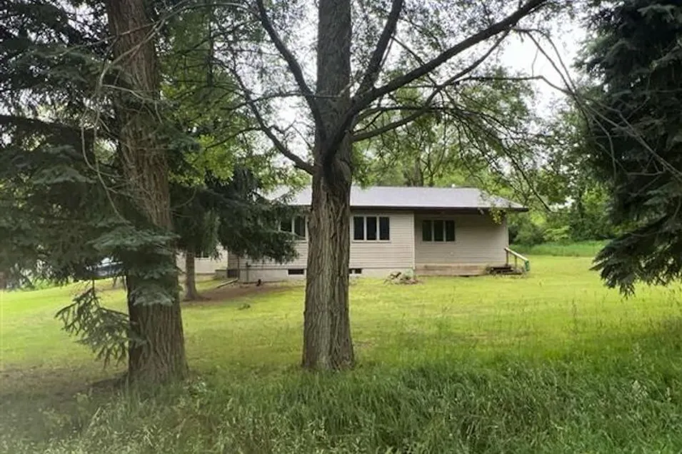 830 S Senator Rd Crystal, MI 48818, Montcalm County