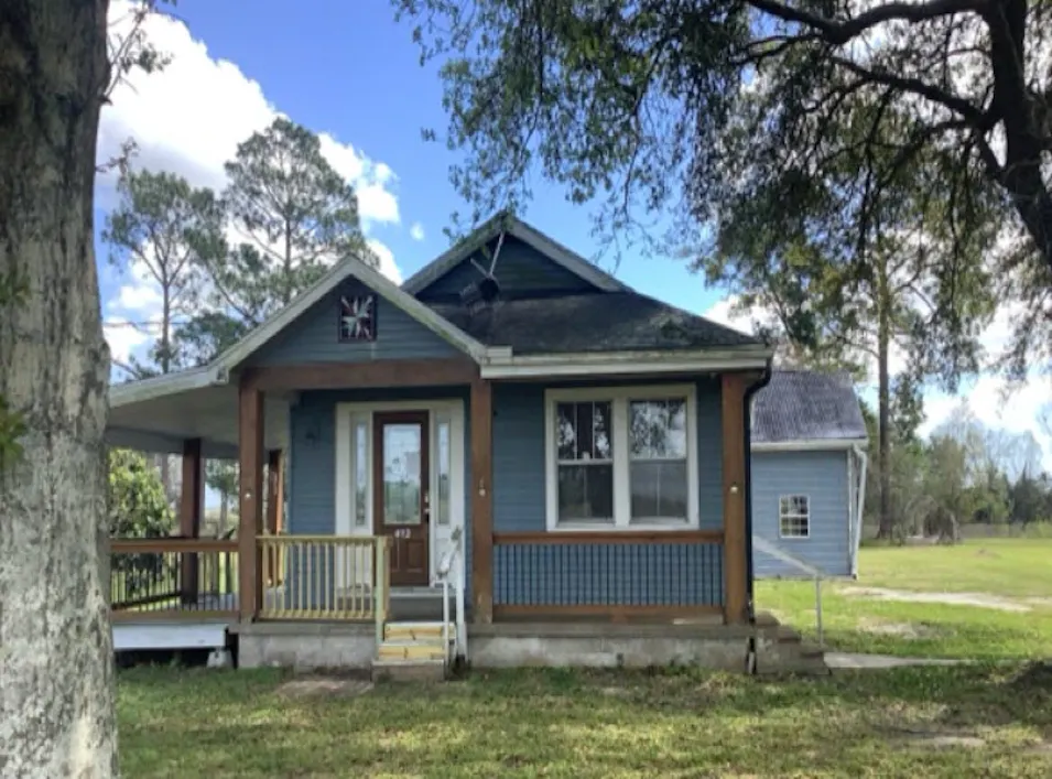 412 Manchester Manor Road Thibodaux, LA 70301, Lafourche County