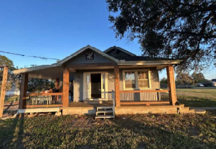 412 Manchester Manor Road Thibodaux, LA 70301, Lafourche County