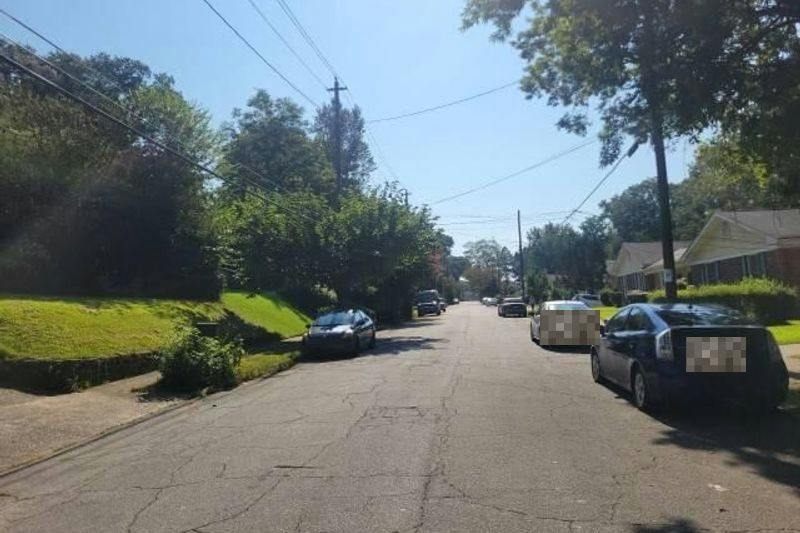 Neely Ave, Atlanta, GA 30344