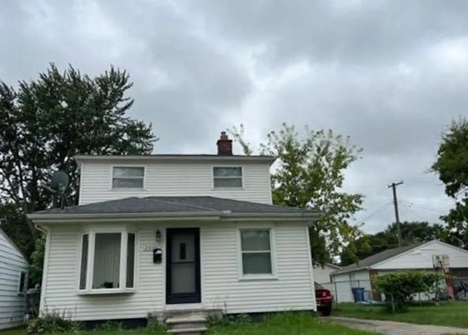 23101 Columbus Avenue Warren, MI 48089, Macomb County