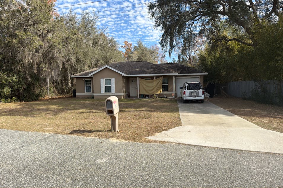 31 Oak Circle Ocala, FL 34472, Marion County