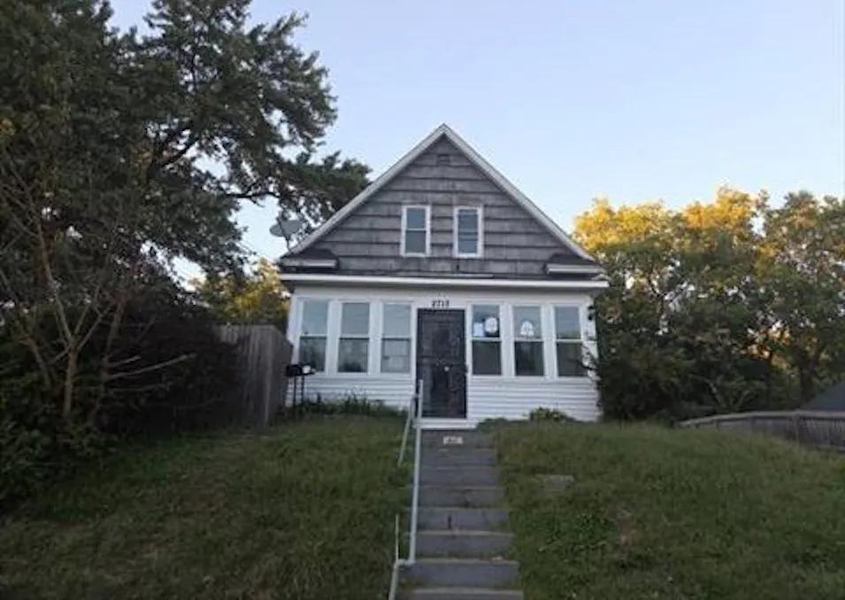 2713 13th Ave Rock Island, IL 61201, Rock Island County