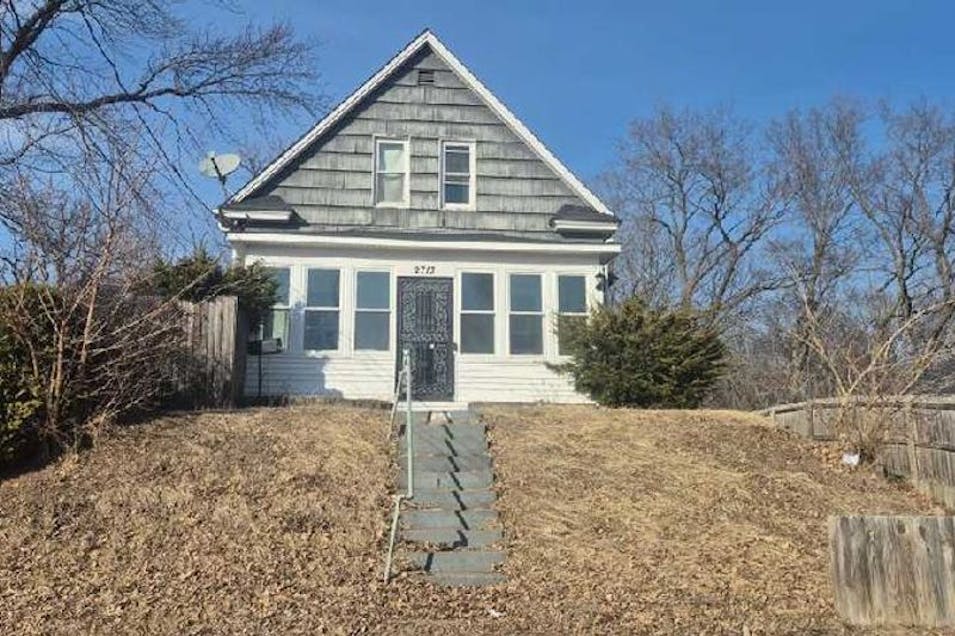 2713 13th Ave Rock Island, IL 61201, Rock Island County