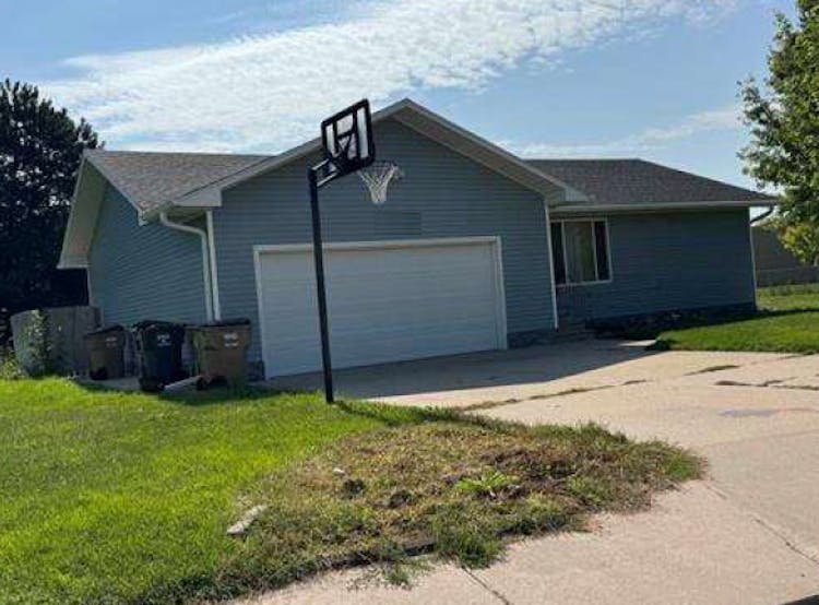 103 Glenn Dr Gibbon, NE 68840, Buffalo County