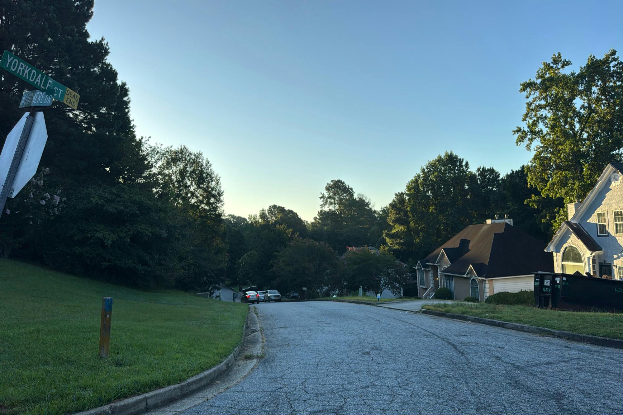 Yorkdale Ct, Lithonia, GA 30058