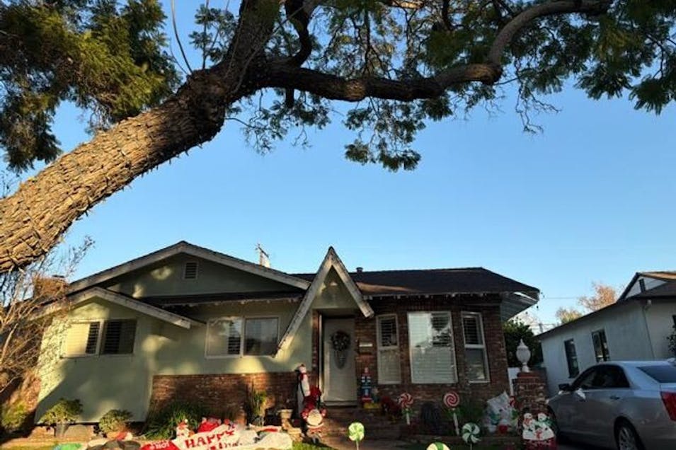3618 Petaluma Avenue Long Beach, CA 90808, Los Angeles County