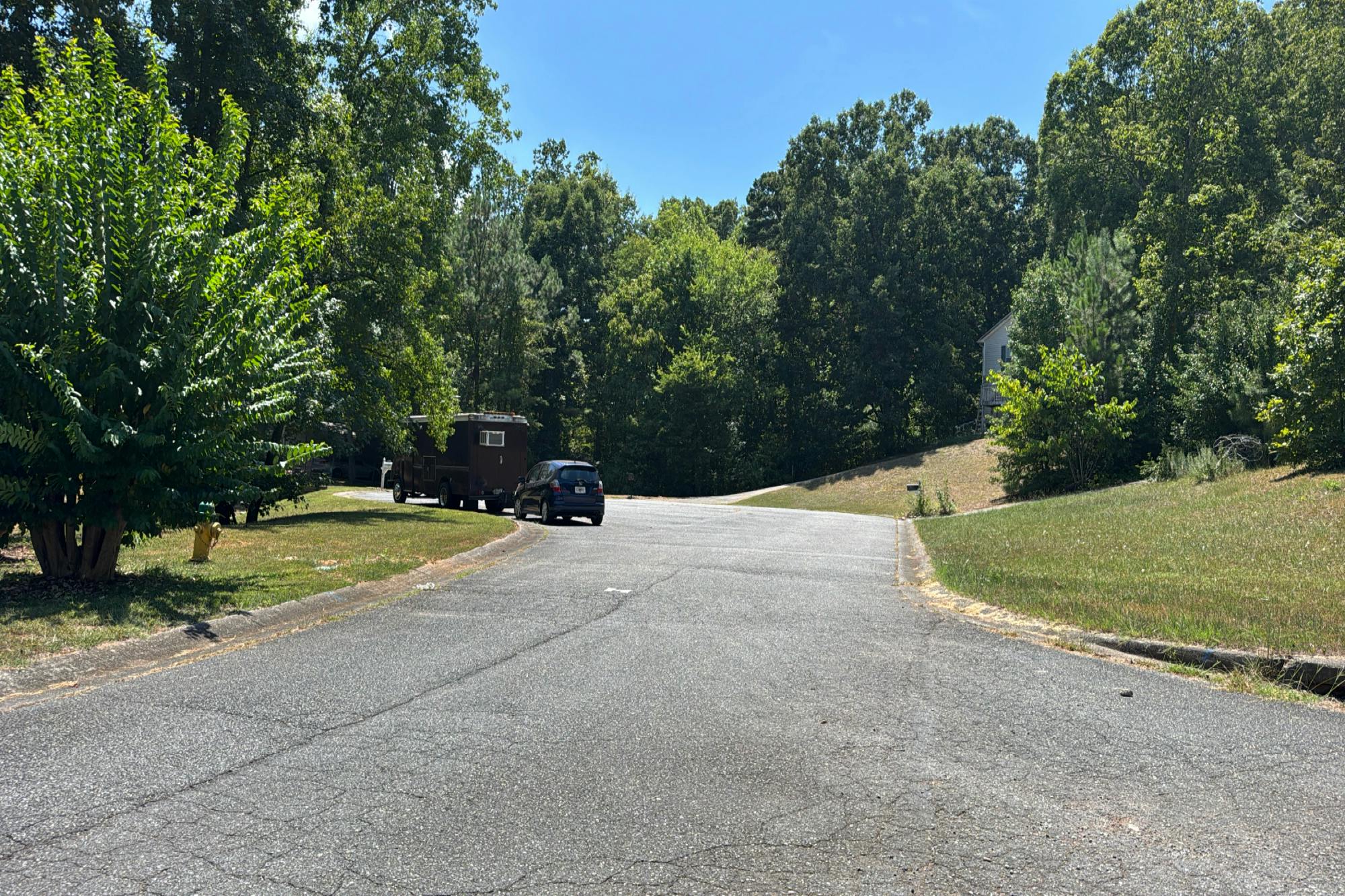 Nottingham Dr, Cartersville, GA 30121