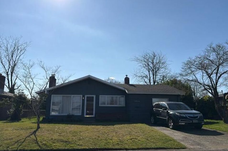 11904 NE Morris Street Portland, OR 97220, Multnomah County