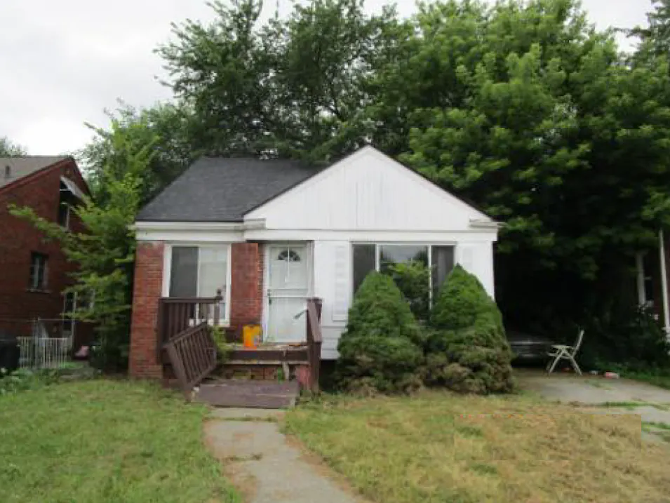 14016 Fairmount Dr Detroit, MI 48205, Wayne County