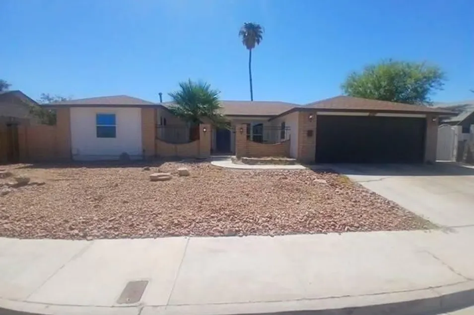 4765 Monterrey Avenue Las Vegas, NV 89121, Clark County