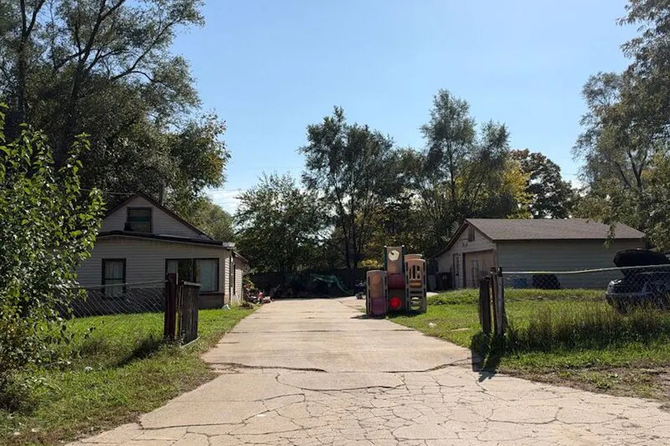 827 Mattis Ave Rockford, IL 61109, Winnebago County