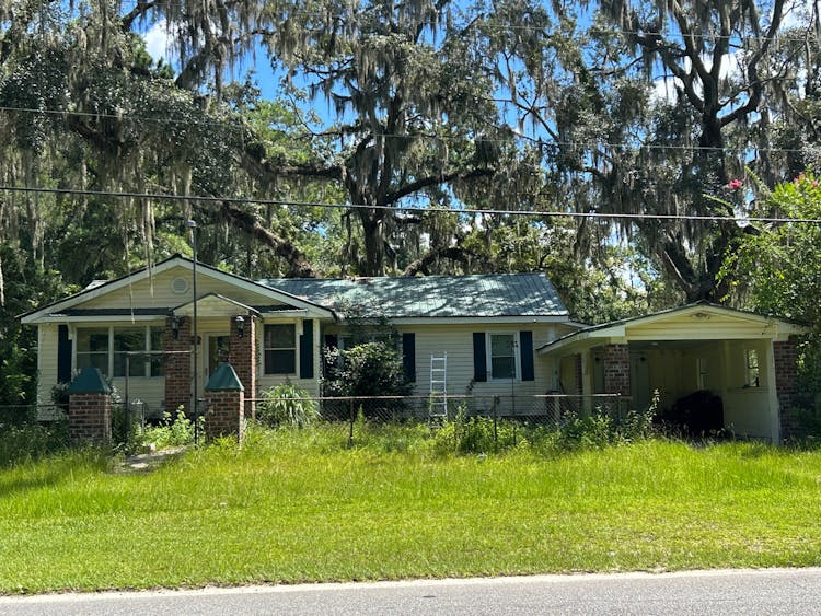 805 Georgia Ave Woodbine, GA 31569, Camden County