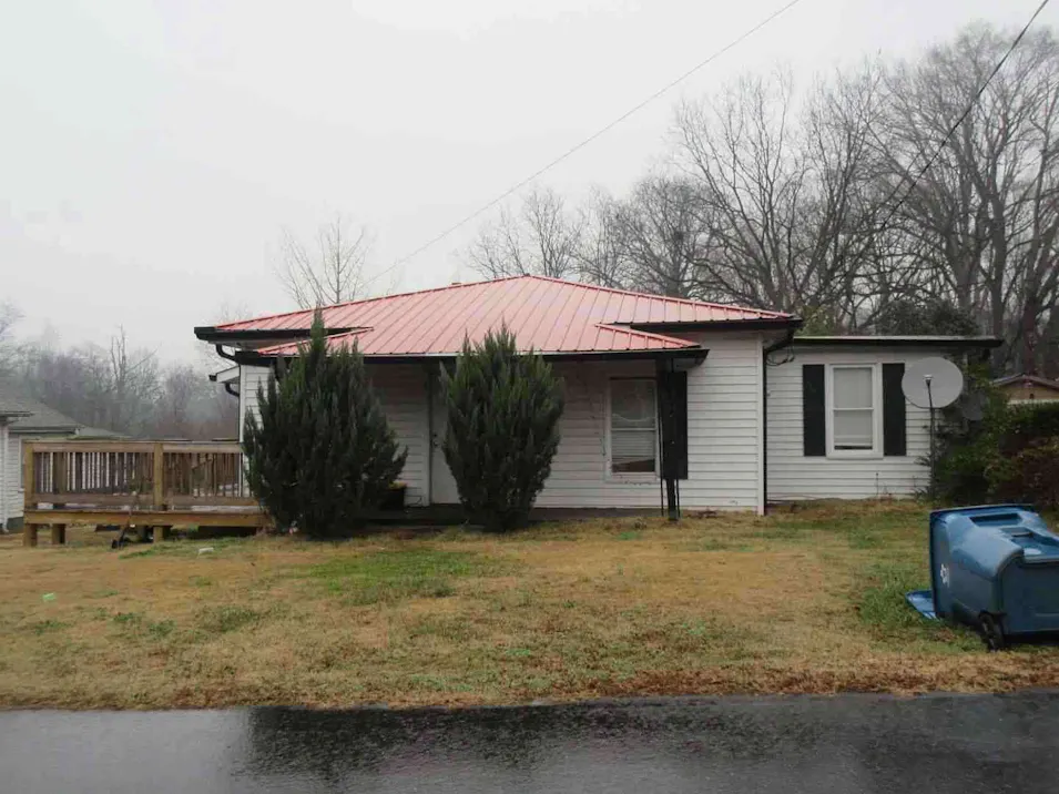 511 West Finger Street Maiden, NC 28650, Catawba County