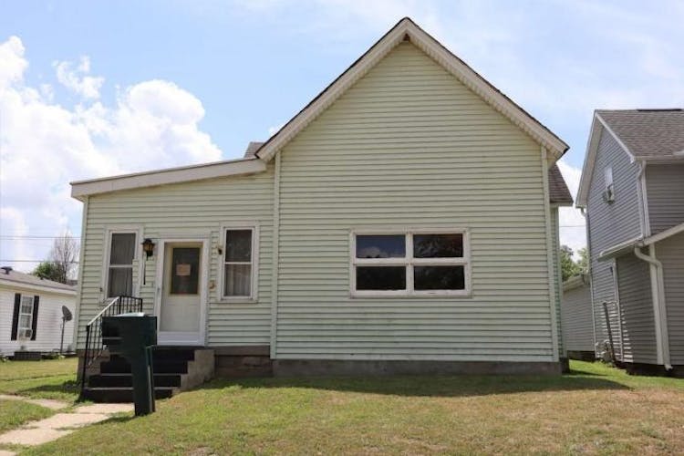 623 Washington St Logansport, IN 46947, Cass County