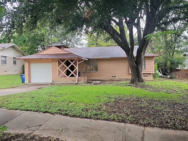 1459 Summertime Ln Dallas, TX 75241, Dallas County