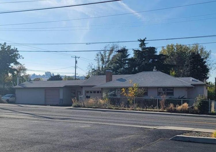 724 15th St Clarkston, WA 99403, Asotin County