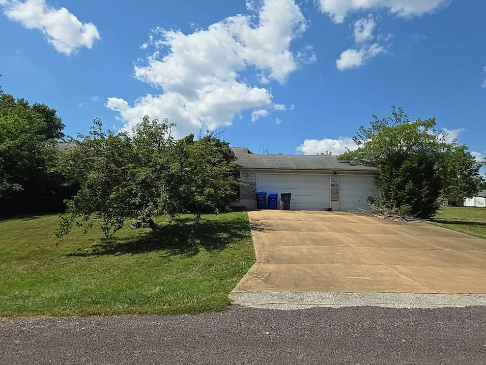 6320 Rainbow Ridge Washington, MO 63090, Franklin County