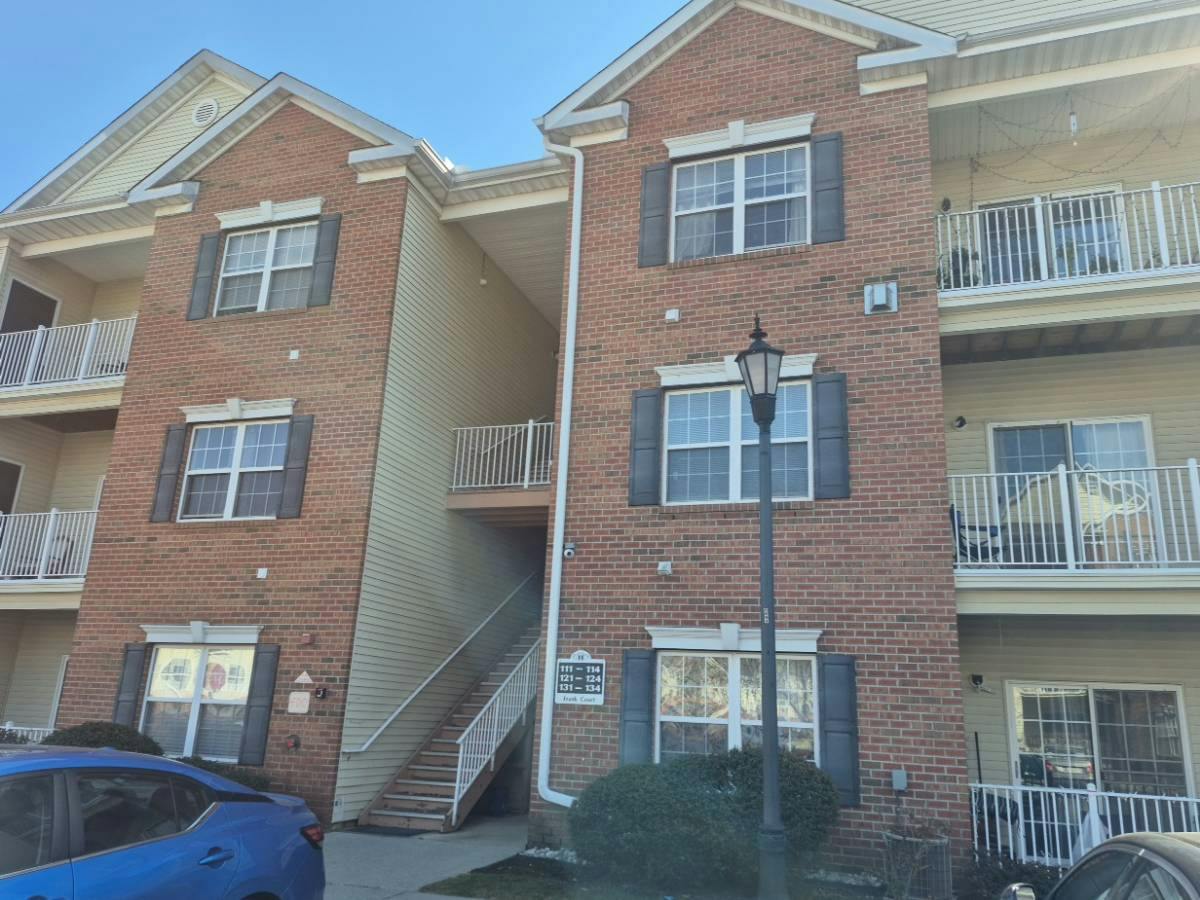 Frank Ct, South Plainfield, NJ 07080