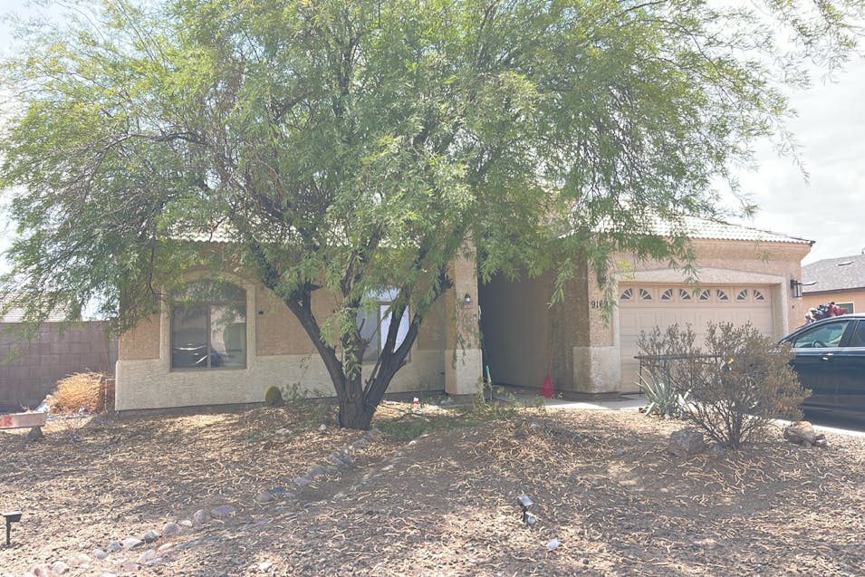 9169 W Reventon Dr Arizona City, AZ 85123, Pinal County