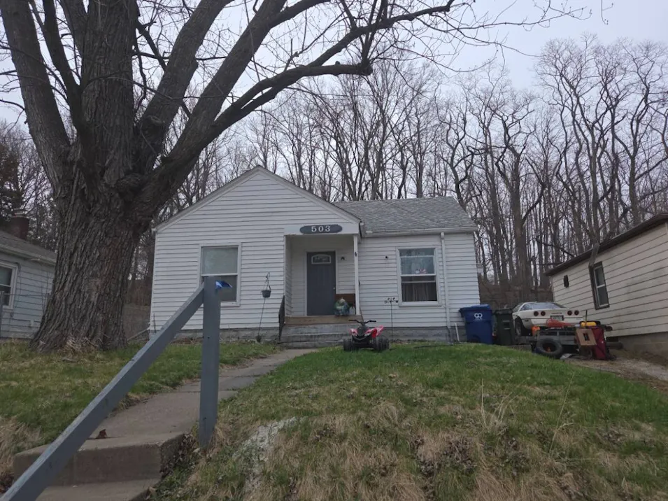 503 Waverly Rd Davenport, IA 52804, Scott County