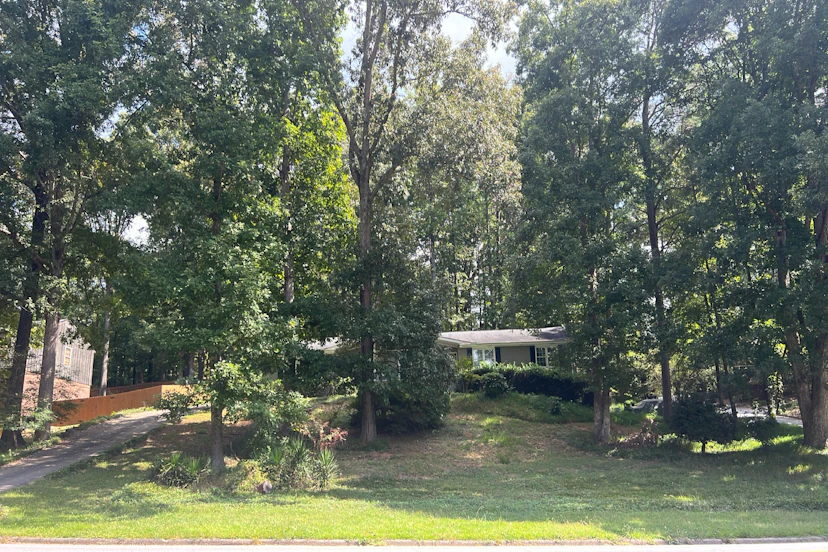 1045 Lake Charles Dr