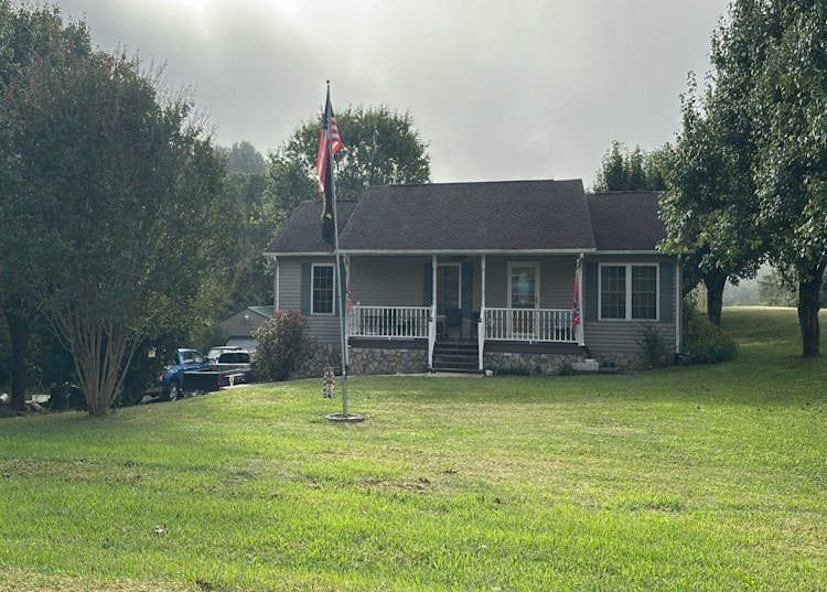 590 E Allens Bridge Rd Greeneville, TN 37743, Greene County