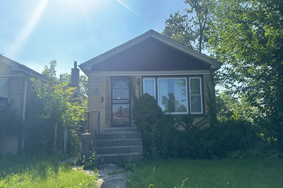10052 South Eggleston Avenue Chicago, IL 60628, Cook County