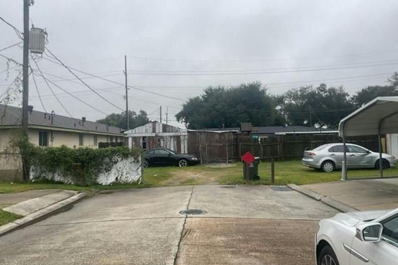 May St, Houma, LA 70363