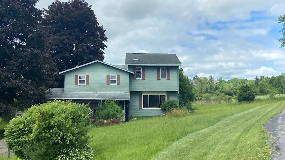 3616 Wildflower Circle Syracuse, NY 13215, Onondaga County