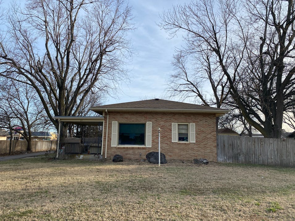 23 W 30th Ave. Hutchinson, KS 67502, Reno County