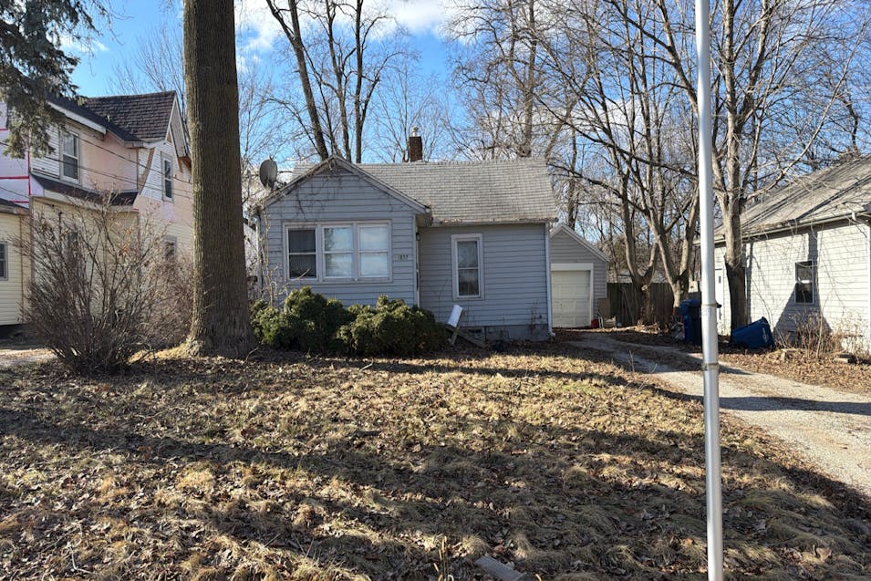 1837 31st Street A Moline, IL 61265, Rock Island County