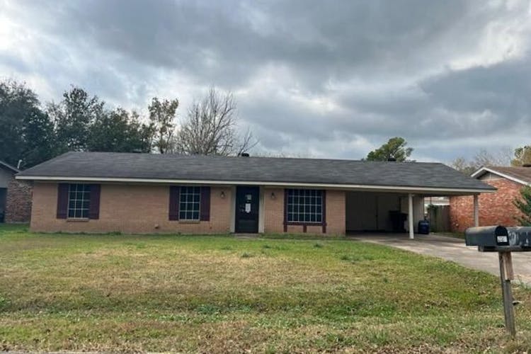 627 Woodmere Dr Shreveport, LA 71115, Caddo County