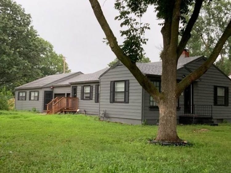 6301 Kentucky Ave Raytown, MO 64133, Jackson County