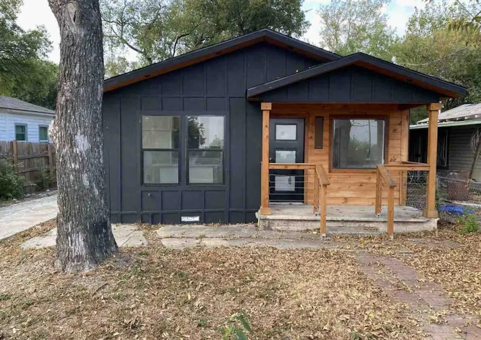 3014 El Paso St San Antonio, TX 78207, Bexar County