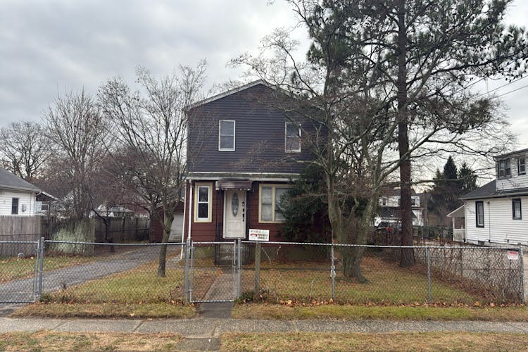 330 Irving Street Central Islip, NY 11722, Suffolk County