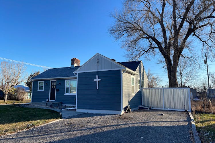 721 N Choteau Ave Hardin, MT 59034, Big Horn County